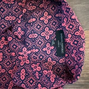 Banana Republic Pink and Blue Patterned Shirt